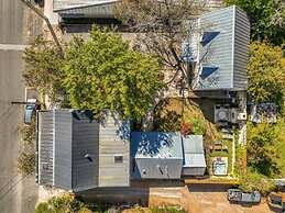 Luxurious Historic 5BR Fredericksburg inn w spa