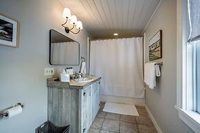 Luxurious Historic 5BR Fredericksburg inn w spa