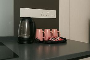 Millerz Square by Tido Tido