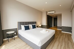 Millerz Square by Tido Tido