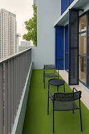 Millerz Square by Tido Tido