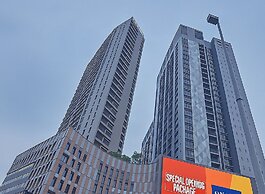 Millerz Square by Tido Tido