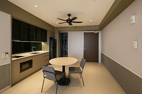 Millerz Square by Tido Tido