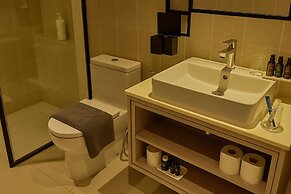 Millerz Square by Tido Tido