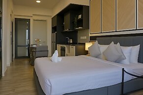 Millerz Square by Tido Tido