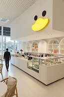 Millerz Square by Tido Tido