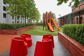 Millerz Square by Tido Tido