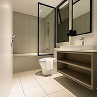 Millerz Square by Tido Tido