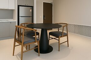 Millerz Square by Tido Tido