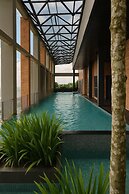 Millerz Square by Tido Tido