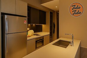 Millerz Square by Tido Tido