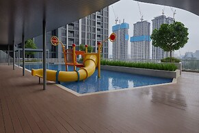 Millerz Square by Tido Tido