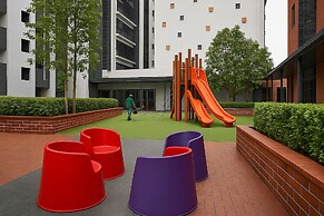 Millerz Square by Tido Tido