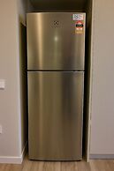 Millerz Square by Tido Tido