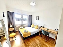Charming 3 bedrooms with a cozy terrace