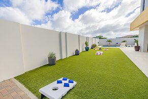 NEW Premium 4BR Large Pool Outdoor Kitchen