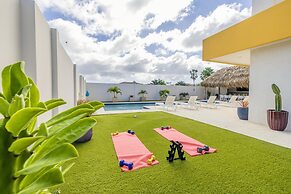 NEW Premium 4BR Large Pool Outdoor Kitchen