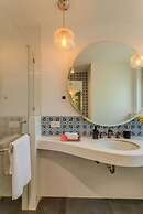 Stylish 2BR w Pool Near Candolim and Coco Beach