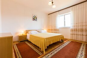 Lovely Leisure Apartments With Pool