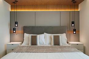 Incredible 10bd Summerkitchen Windsor Cay