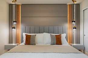 Incredible 10bd Summerkitchen Windsor Cay