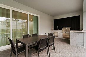 Incredible 10bd Summerkitchen Windsor Cay