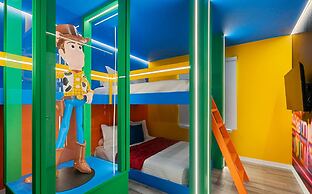 Incredible 10bd Summerkitchen Windsor Cay