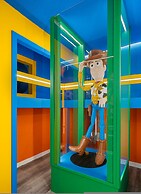 Incredible 10bd Summerkitchen Windsor Cay