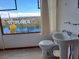 UROS ARUMA URO LODGE