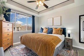 Timberline Retreat King Bed, Fireplace & Pool!