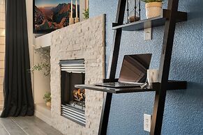 Timberline Retreat King Bed, Fireplace & Pool!