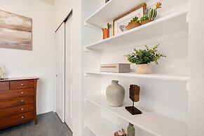 Timberline Retreat King Bed, Fireplace & Pool!