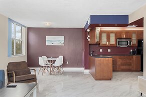 Bay Harbor Sunset Apt 2A