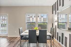 Thematic 4 bdr Near Disney-22101