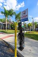 Thematic 4 bdr Near Disney-22101