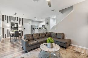 Thematic 4 bdr Near Disney-22101