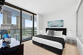 Luxury Sky High Escape with Ocean Views