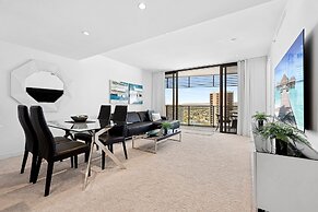 Luxury Sky High Escape with Ocean Views