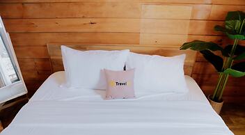 Sikunir Pondok Cabin By Travelink