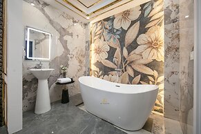 Romeo Hotel Linh Dam 1 - by BAY LUXURY