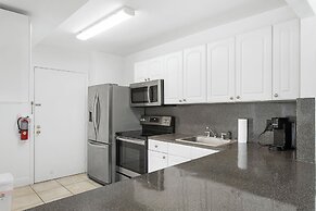 Bay Harbor Sunset Apt 2C