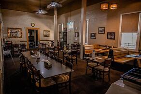 Grand Hotel Mt Morgan