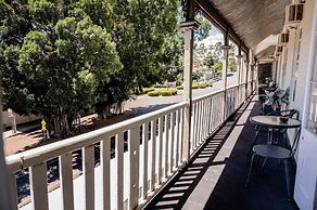 Grand Hotel Mt Morgan