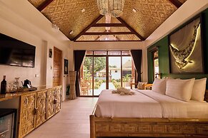 Casa Verde Cliff Resort and Spa