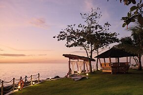 Casa Verde Cliff Resort and Spa