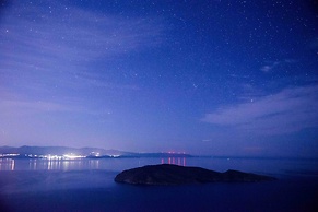 Seaview Appartment With Infinity Pool & Kitchen