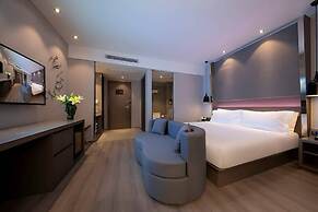Jinglai Hotel · Preferred - Shanghai Railway Station Changshou Road Br