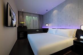 Jinglai Hotel · Preferred - Shanghai Railway Station Changshou Road Br