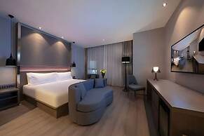 Jinglai Hotel · Preferred - Shanghai Railway Station Changshou Road Br