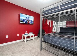 Storey Lake Resort, Private Pool, Near Famous Attractions!!